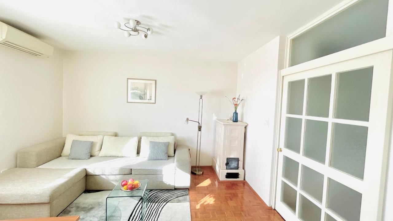 Noemi Apartament *